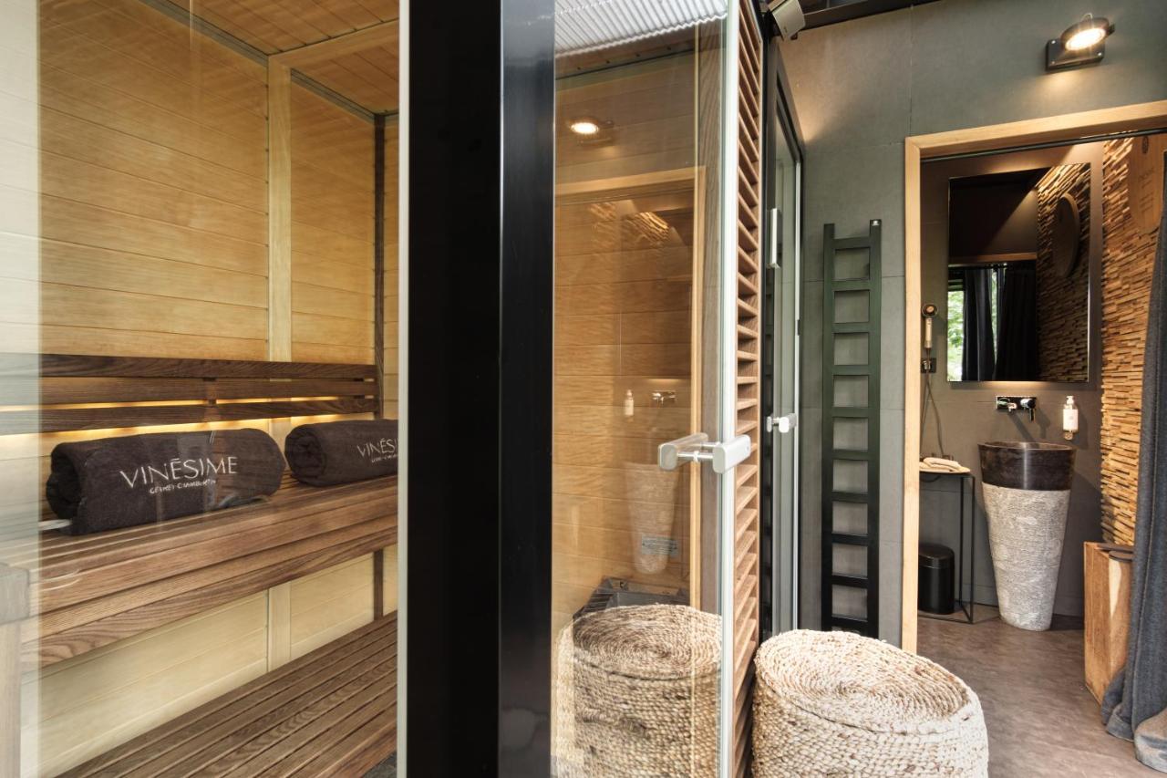 Le Domaine Des Pres Verts Suites & Chambres Avec Jacuzzi Privatif Jouey Exteriör bild