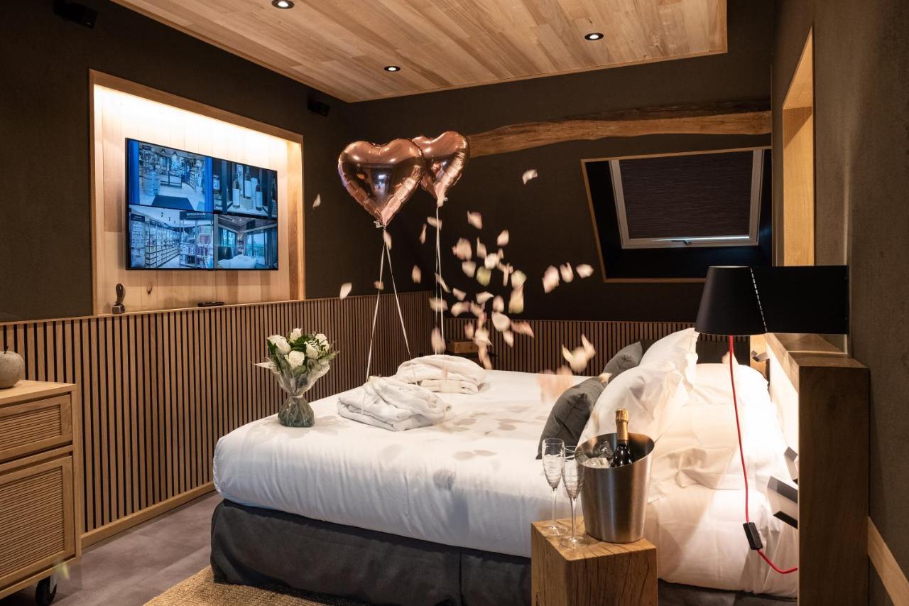 Le Domaine Des Pres Verts Suites & Chambres Avec Jacuzzi Privatif Jouey Exteriör bild