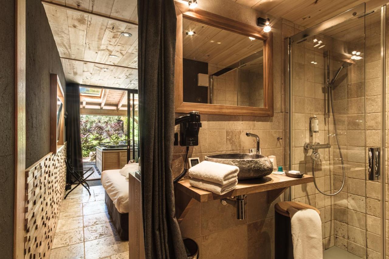 Le Domaine Des Pres Verts Suites & Chambres Avec Jacuzzi Privatif Jouey Exteriör bild