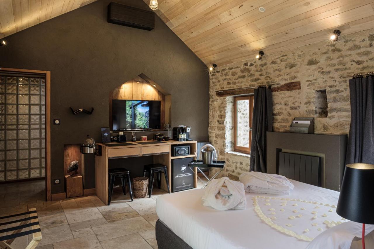 Le Domaine Des Pres Verts Suites & Chambres Avec Jacuzzi Privatif Jouey Exteriör bild
